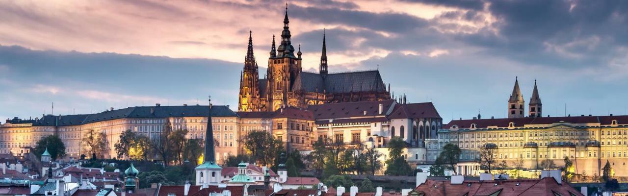 Prostorny 3 Pokojovy Apartman S Dvema Terasami Prague Ngoại thất bức ảnh